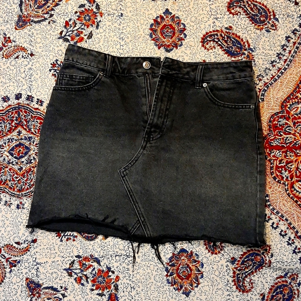 Black denim skirt
